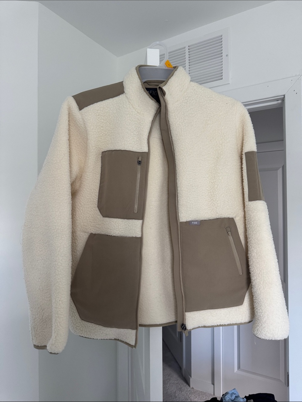 Figs Women’s Sherpa Jacket in Cream with Taupe Panels